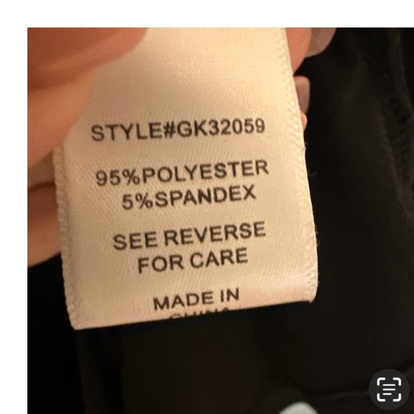 Alison Andrews Black Top Blouse Crochet Collar Minimalist Short Sleeve Medium M - Picture 7 of 12